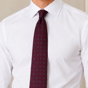 Petronius Wool Tie in Burgundy with Geometric Repeating Pattern
